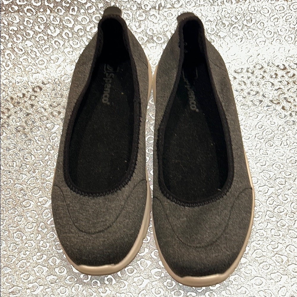 Spenco women’s black loafers